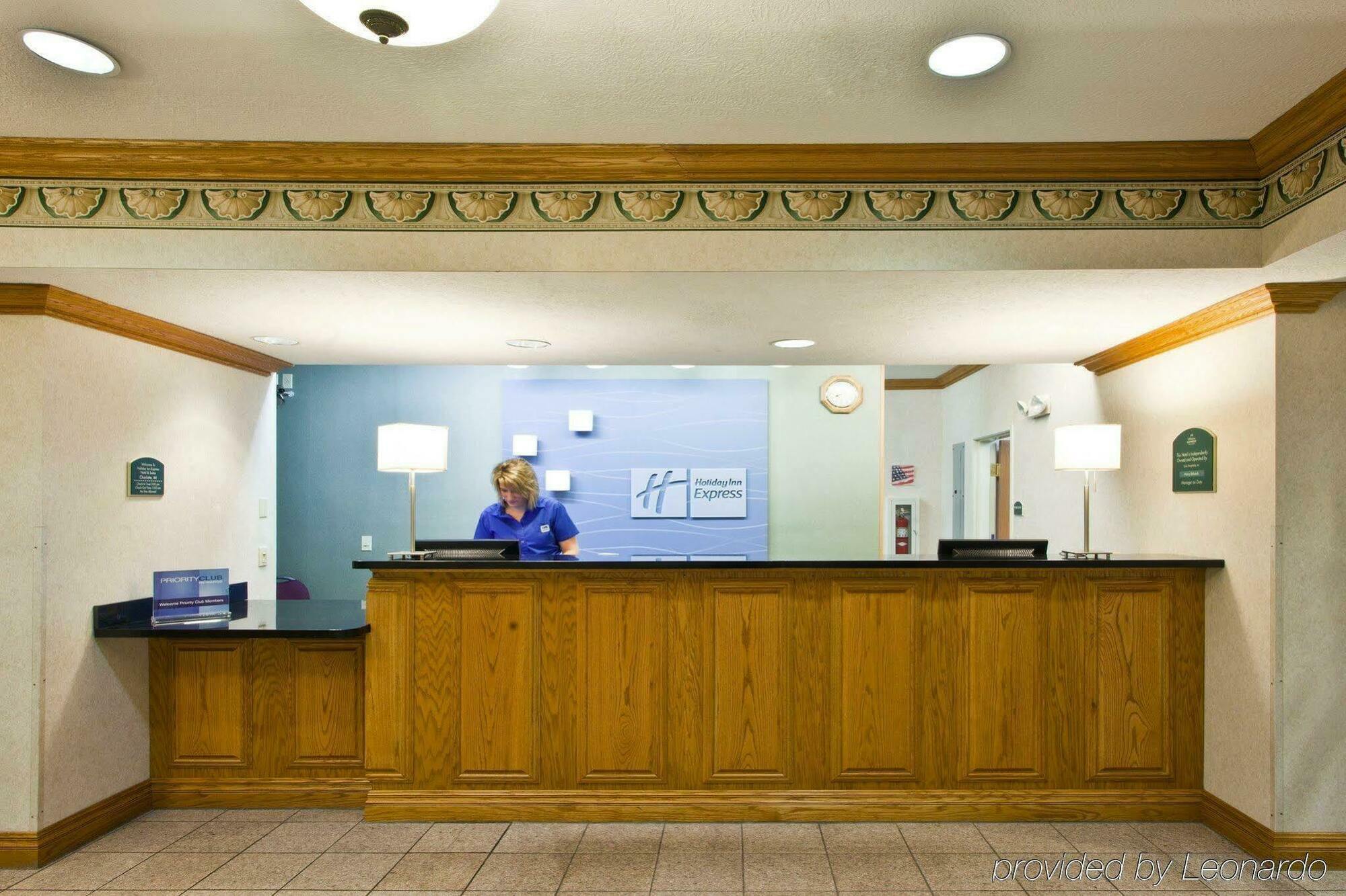 Holiday Inn Express Hotel & Suites Charlotte By Ihg Extérieur photo